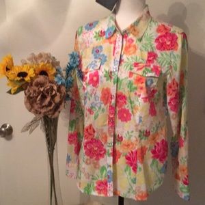 SOLD Springtime is here! Long Sleeve Blouse